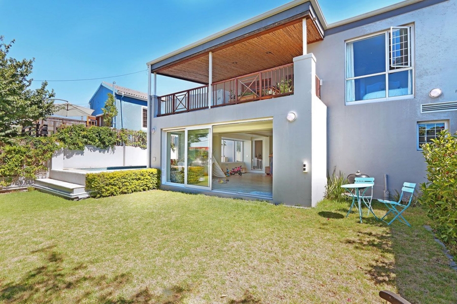 3 Bedroom Property for Sale in Woodstock Western Cape